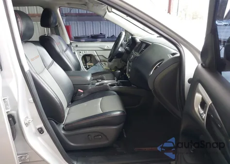 2020 Nissan Pathfinder Sl 4Wd z USA, uszkodzony, nr VIN 5N1DR2CM3LC637027